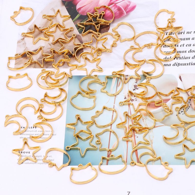 Bezels Set Pendant - 90 Stuks Mini Geometrische Frame Hanger